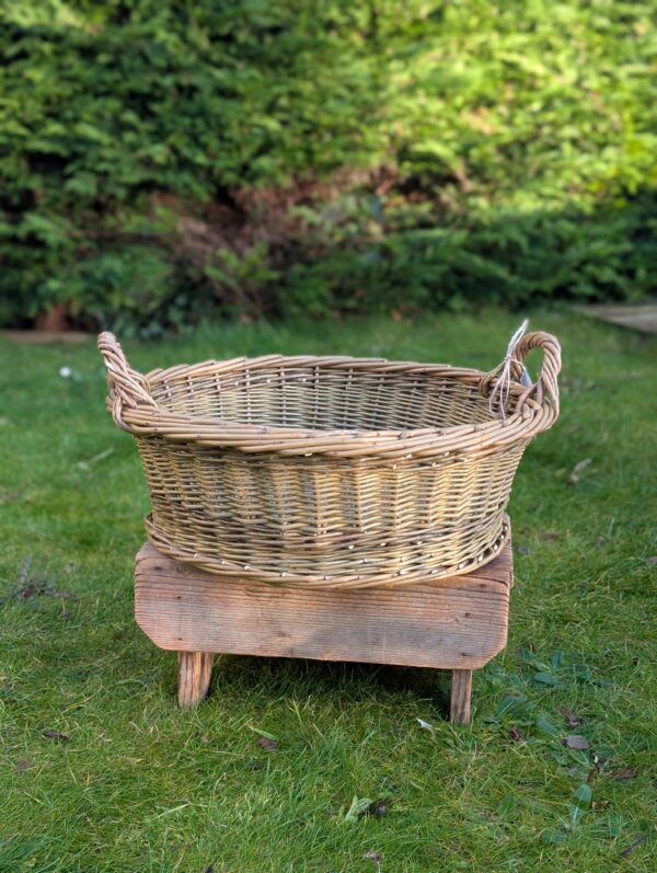 The Market Basket - A' Mhargaidh