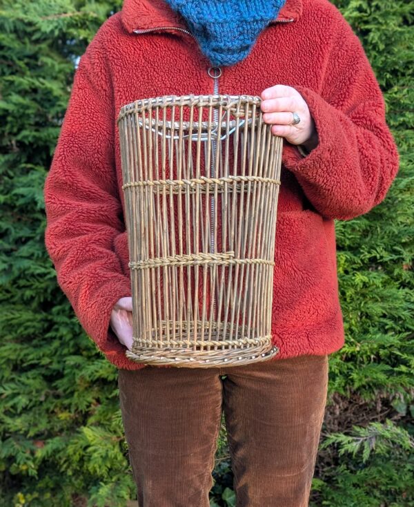 Fitched Lampshade - An Sgàil-Lampa